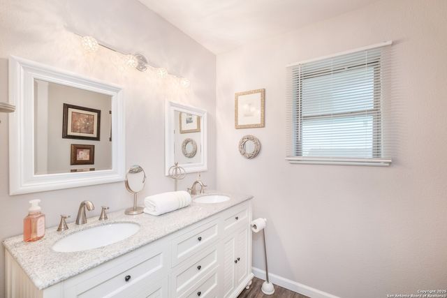 163 Buckeye, Seguin, TX 78155