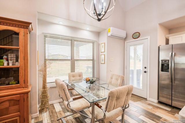 163 Buckeye, Seguin, TX 78155