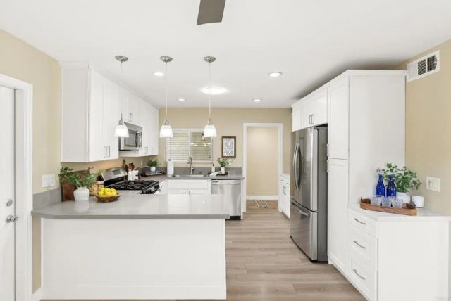 3218 Carolyn Circle, Oceanside, CA 92054