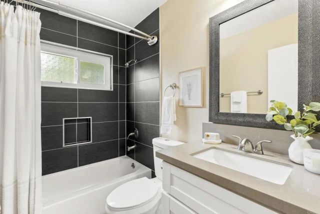 3218 Carolyn Circle, Oceanside, CA 92054