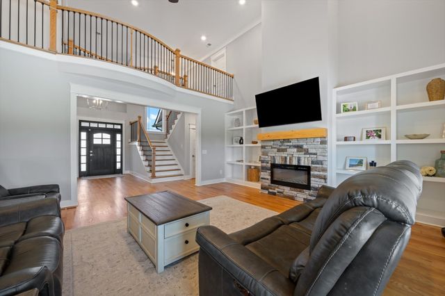 2507 Tom Austin Hwy, Greenbrier, TN 37073