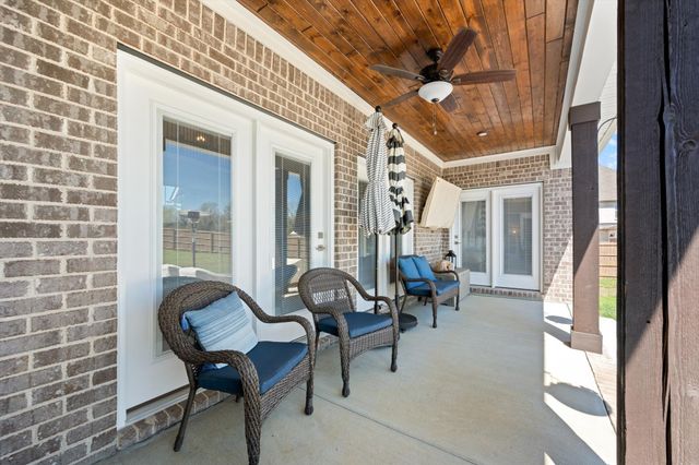2507 Tom Austin Hwy, Greenbrier, TN 37073