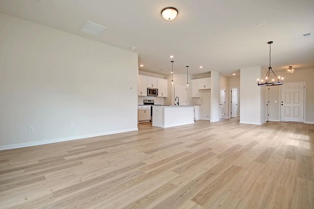 4012 Lemon Grass Lane, Ravenel, SC 29470