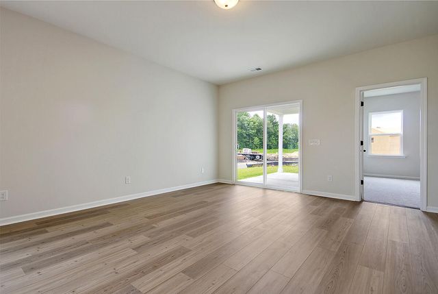4012 Lemon Grass Lane, Ravenel, SC 29470