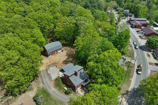 218 Main Street, Alton, NH 03809