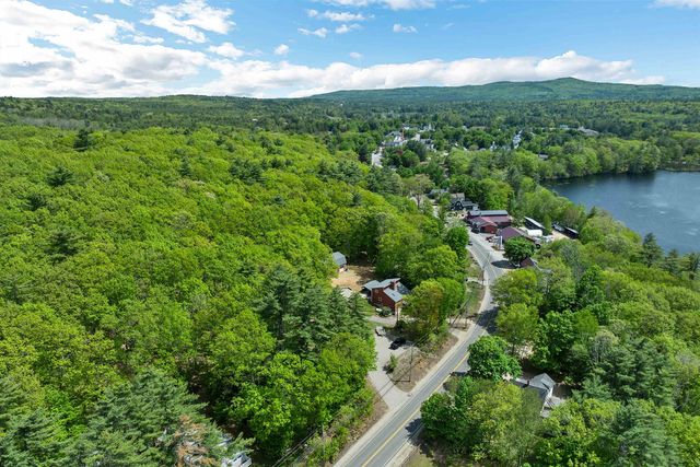 218 Main Street, Alton, NH 03809