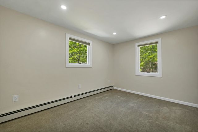 218 Main Street, Alton, NH 03809