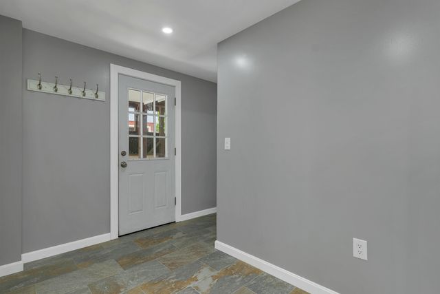 218 Main Street, Alton, NH 03809