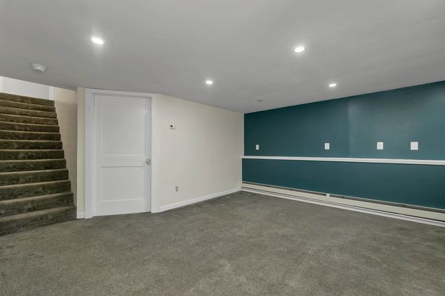 218 Main Street, Alton, NH 03809