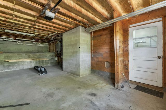 218 Main Street, Alton, NH 03809