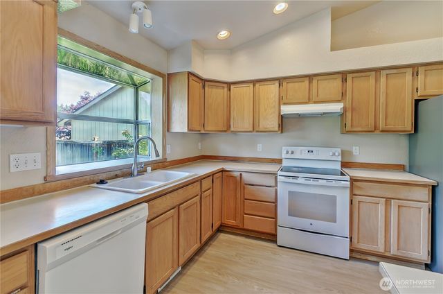 5508 Koala Street SE, Lacey, WA 98503