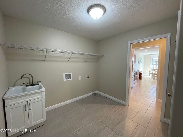 380 N Lakeside Dr, Madison, IN 47250