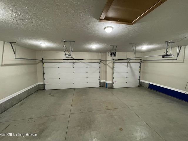 380 N Lakeside Dr, Madison, IN 47250
