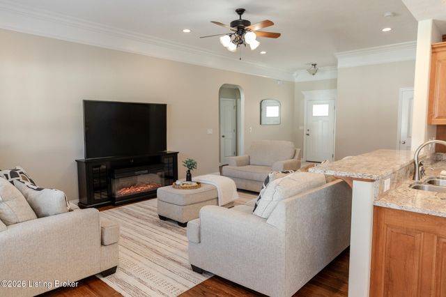 380 N Lakeside Dr, Madison, IN 47250