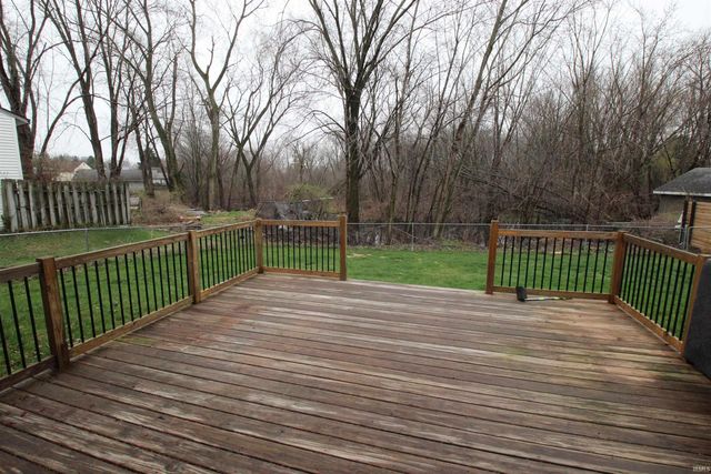 1820 Woodland Drive, Elkhart, IN 46514