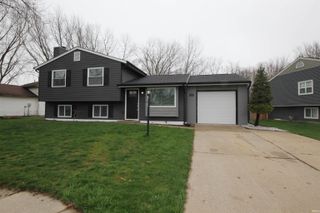1820 Woodland Drive, Elkhart, IN 46514