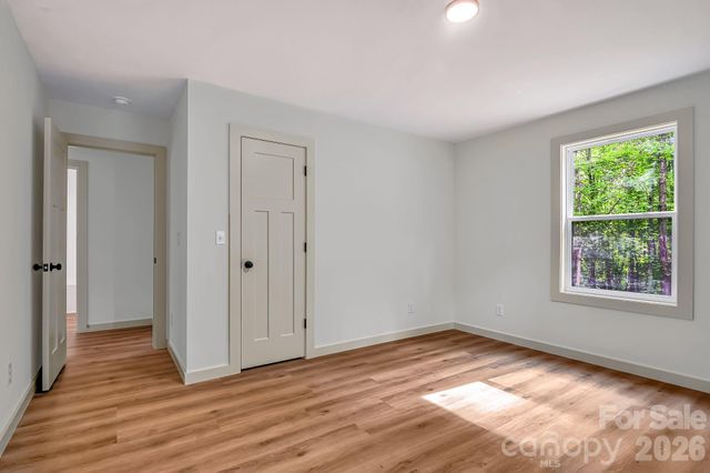 1282 Old Country Road 36, Waynesville, NC 28786