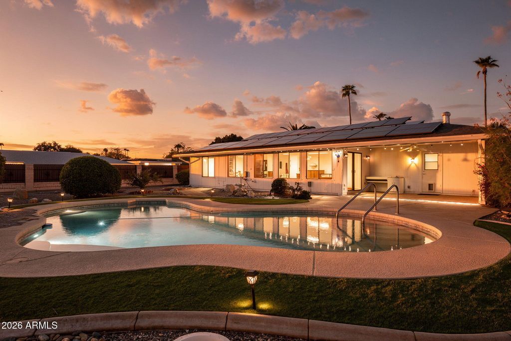 9731 W BROKENSTONE Drive, Sun City, AZ 85351 — exterior
