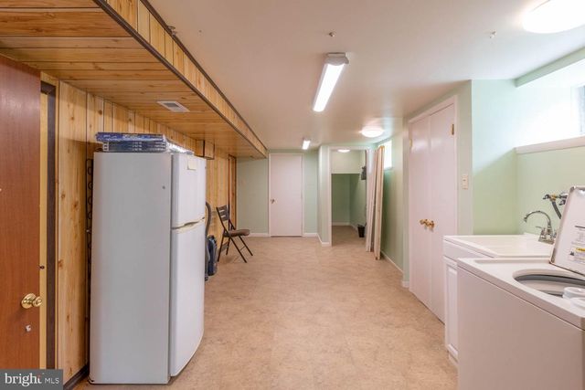 1214 FENWICK RD, Philadelphia, PA 19115