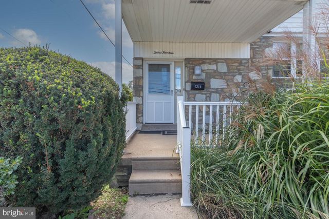 1214 FENWICK RD, Philadelphia, PA 19115
