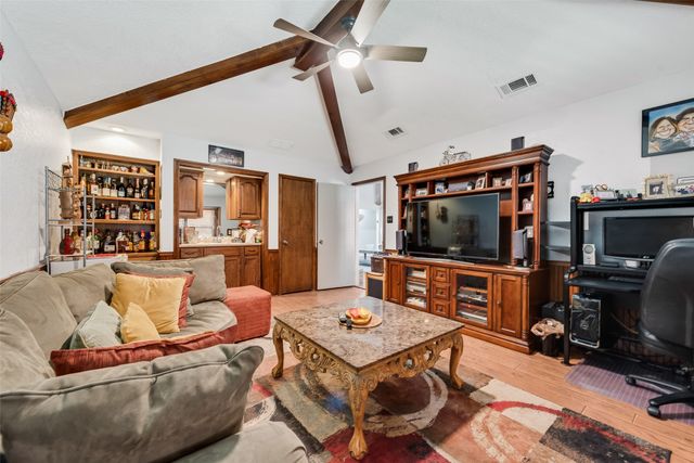 4117 Woodenrail Lane, Irving, TX 75061