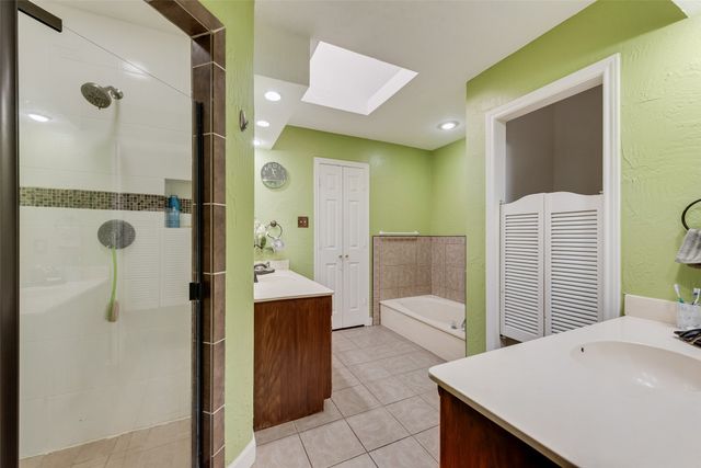 4117 Woodenrail Lane, Irving, TX 75061