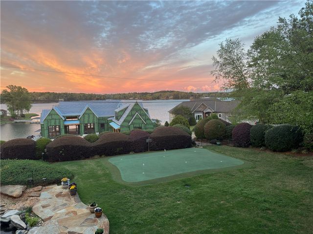729 Navigators Pointe, Seneca, SC 29672