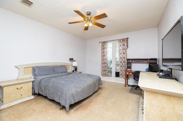 15742 Sweetwater Creek Drive, Houston, TX 77095