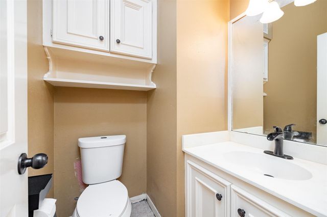 15742 Sweetwater Creek Drive, Houston, TX 77095