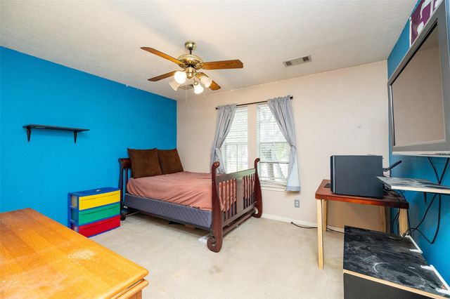 15742 Sweetwater Creek Drive, Houston, TX 77095