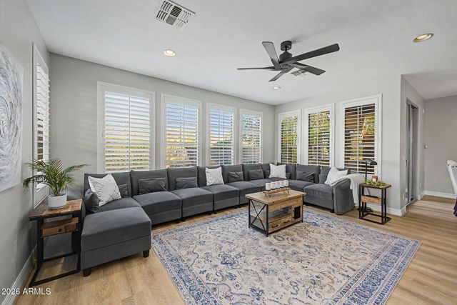 22223 N 39TH Street, Phoenix, AZ 85050
