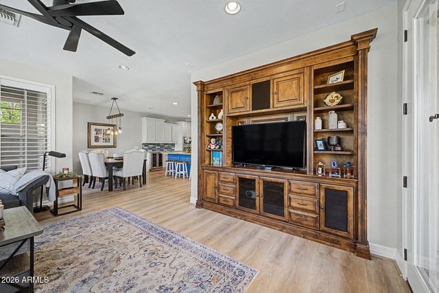22223 N 39TH Street, Phoenix, AZ 85050
