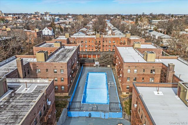 47-18 217th Street 3C, Bayside, NY 11361