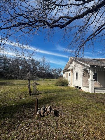 113 E Grant Town Road, Mingus, TX 76463