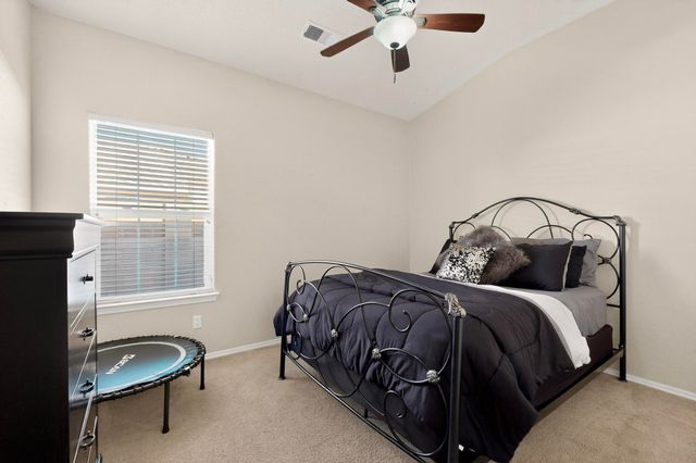 8628 Casa Verde Avenue NW, Albuquerque, NM 87120