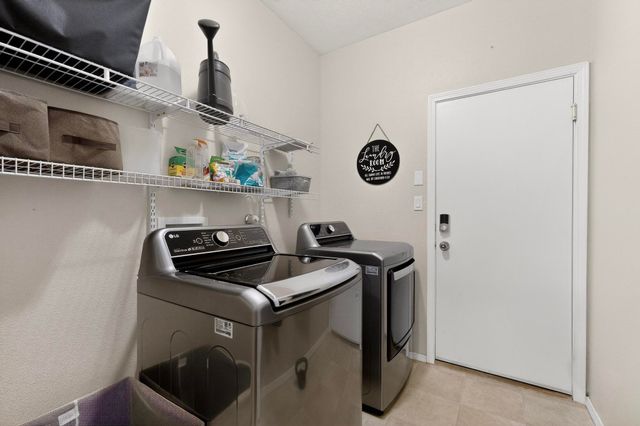 8628 Casa Verde Avenue NW, Albuquerque, NM 87120