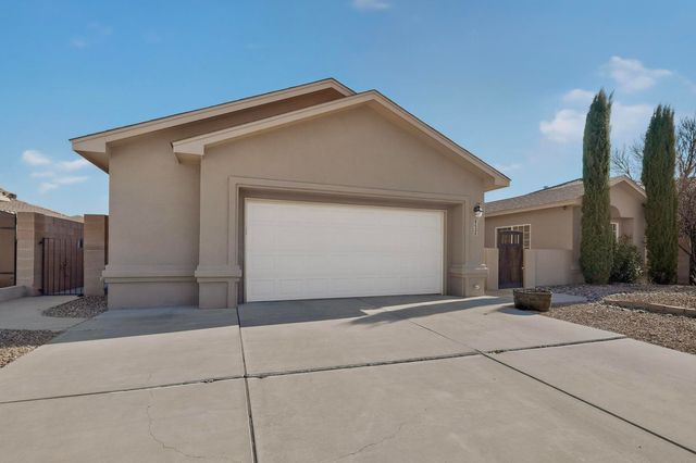 8628 Casa Verde Avenue NW, Albuquerque, NM 87120