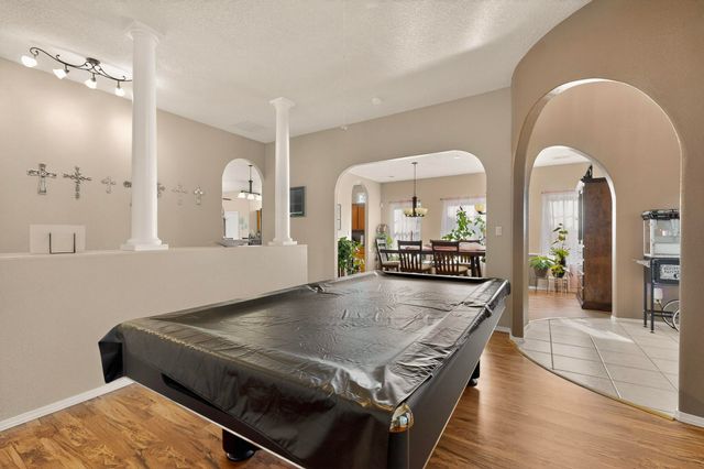 8628 Casa Verde Avenue NW, Albuquerque, NM 87120