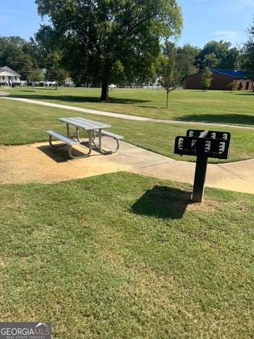 212 SW Nixon Avenue SW, Rome, GA 30161