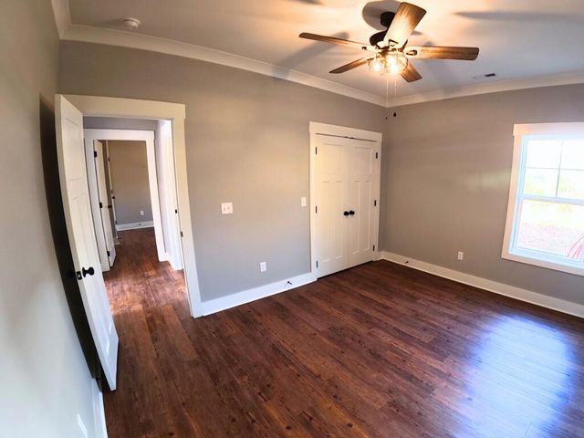 41 Greens Lake Road, Rossville, GA 30741