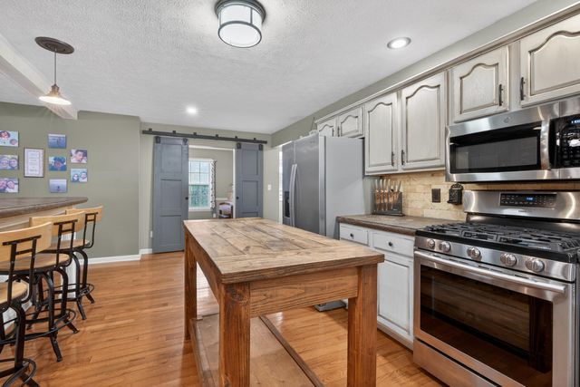 126 Sturbridge Drive, Georgetown, KY 40324
