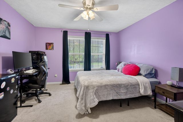 126 Sturbridge Drive, Georgetown, KY 40324