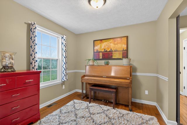 126 Sturbridge Drive, Georgetown, KY 40324