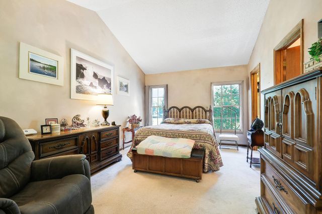 14389 Bedford Drive, Eden Prairie, MN 55346