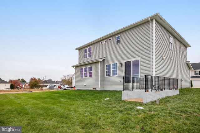2000 DIVOT DR, Culpeper, VA 22701