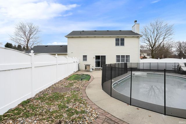 14500 Skybreeze Drive, Granger, IN 46530