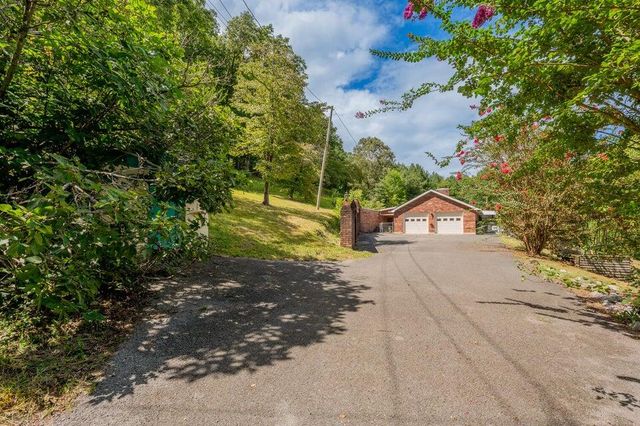 788 Long Hollow Road, Rock Spring, GA 30739