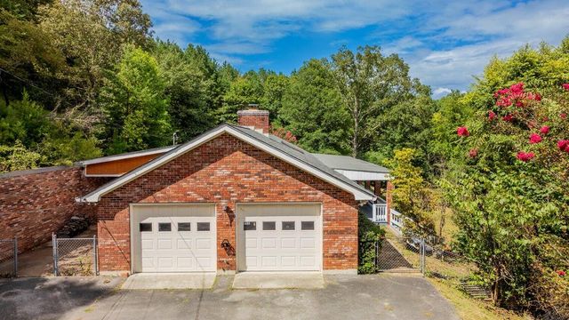 788 Long Hollow Road, Rock Spring, GA 30739