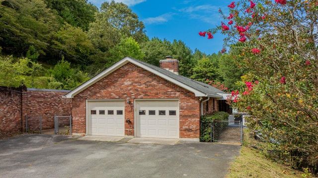 788 Long Hollow Road, Rock Spring, GA 30739