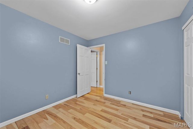 8349 White Oak Trail, Hillsboro, MO 63050